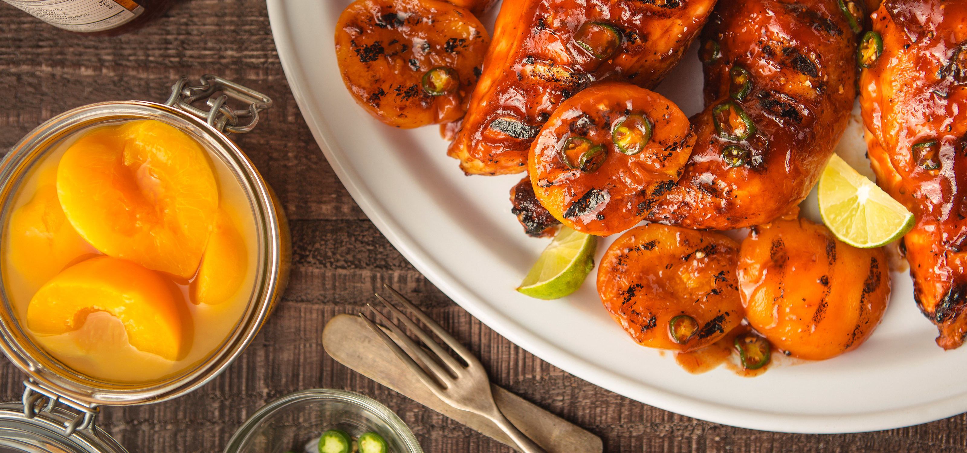California Cling Peach & Spicy Grilled Chicken - California Cling Peaches
